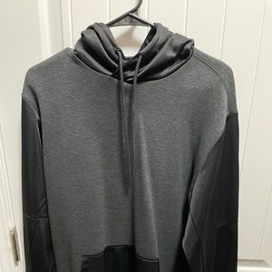 Express Men’s Med Light hoodie jacket